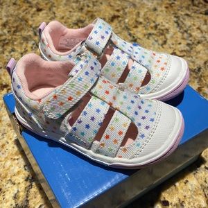 New! STRIDE RITE PLAY SANDAL 4.5